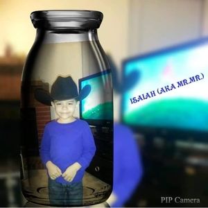 Meet your Posher, Adam